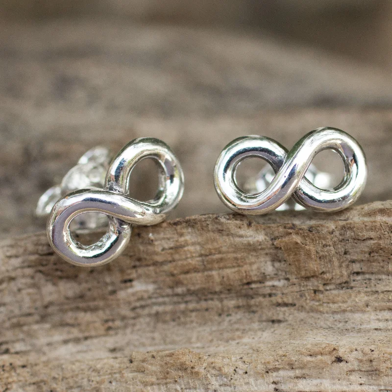 - Climbing pet constant temperature heating padInfinite Style Silver Stud Earrings