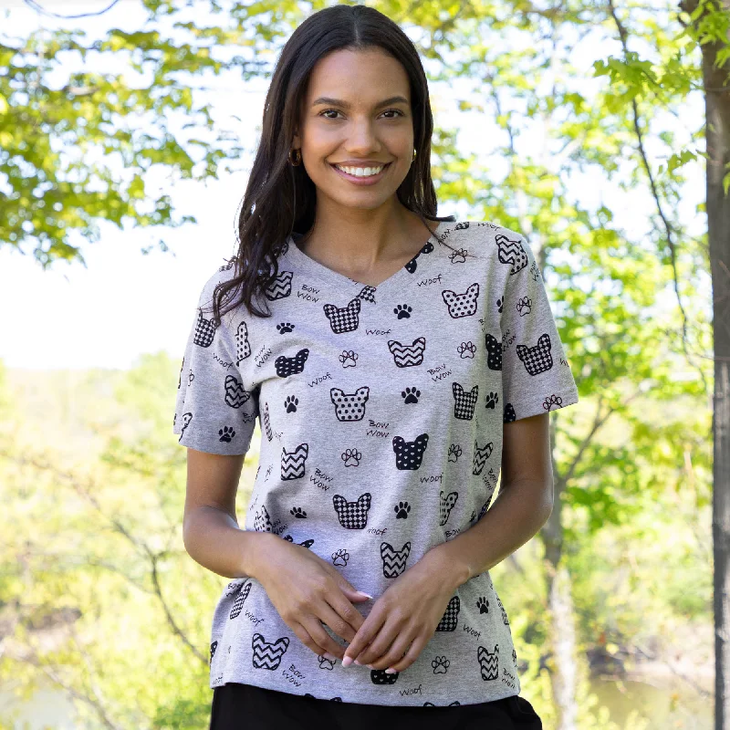 - Automatic temperature adjustment cat bedPets with Prints V-Neck Tee