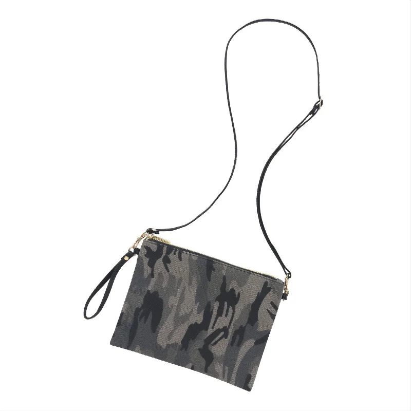 - ​​Pet toys under    yuanBlack Camo Hayley Purse