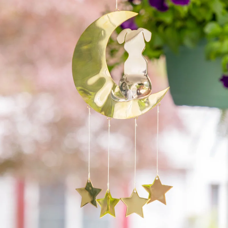 - Rabbit grass rack to prevent waste food boxMoonlight Dog Mixed Metal Wind Chime
