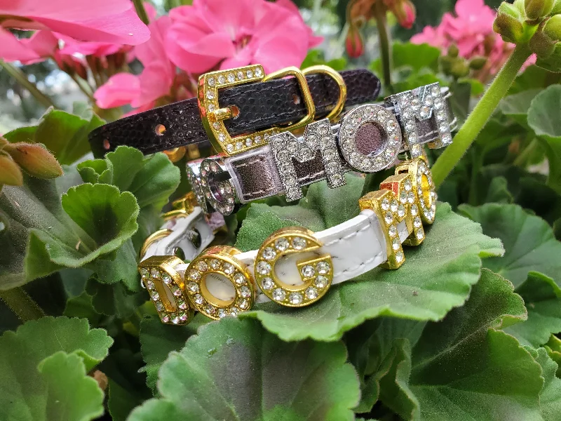  -Anti-scratch sofa protective coverDog Mom Bracelet