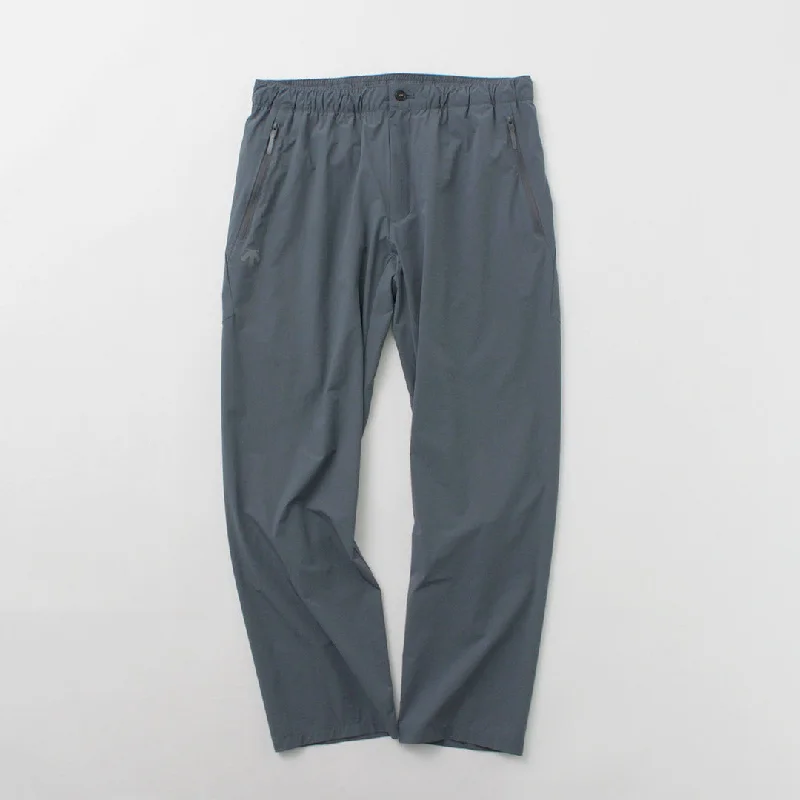 ---DESCENTE ALLTERRAIN81 / Pocketable Light Trek Pants