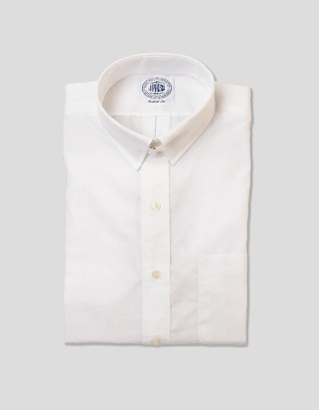---WHITE TAB COLLAR BROADCLOTH DRESS SHIRT