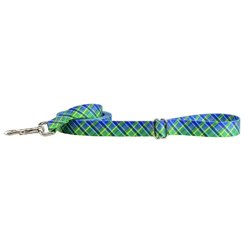 - Rabbit grass rack to prevent waste food boxElectric Glow Green EarthStyle Dog Leash