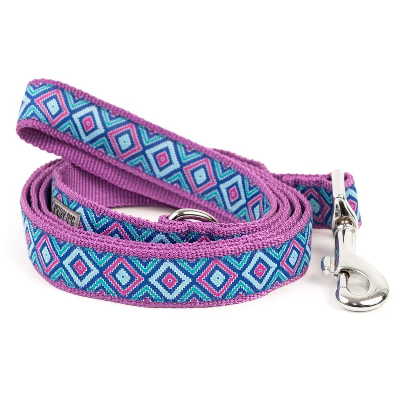   . **Pet water dispenser is silent**Graphic Diamond Purple Dog Lead