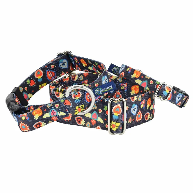 - Dog heart rate monitoring collarGothic Hearts EarthStyle Dog Collar