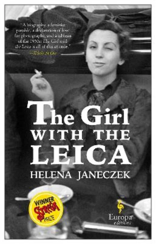 - Elderly dog ​​joint care mattressThe Girl with the Leica