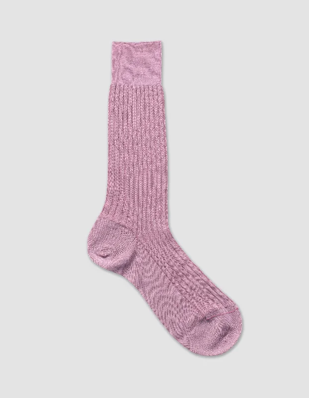 - Pet stroller can be taken on the planeSOLID MERINO MID CALF SOCKS - PINK