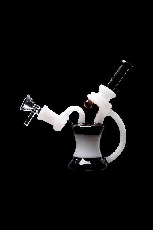 - Postoperative pet anti-licking Elizabethan collarBoroTech Microscope Bong