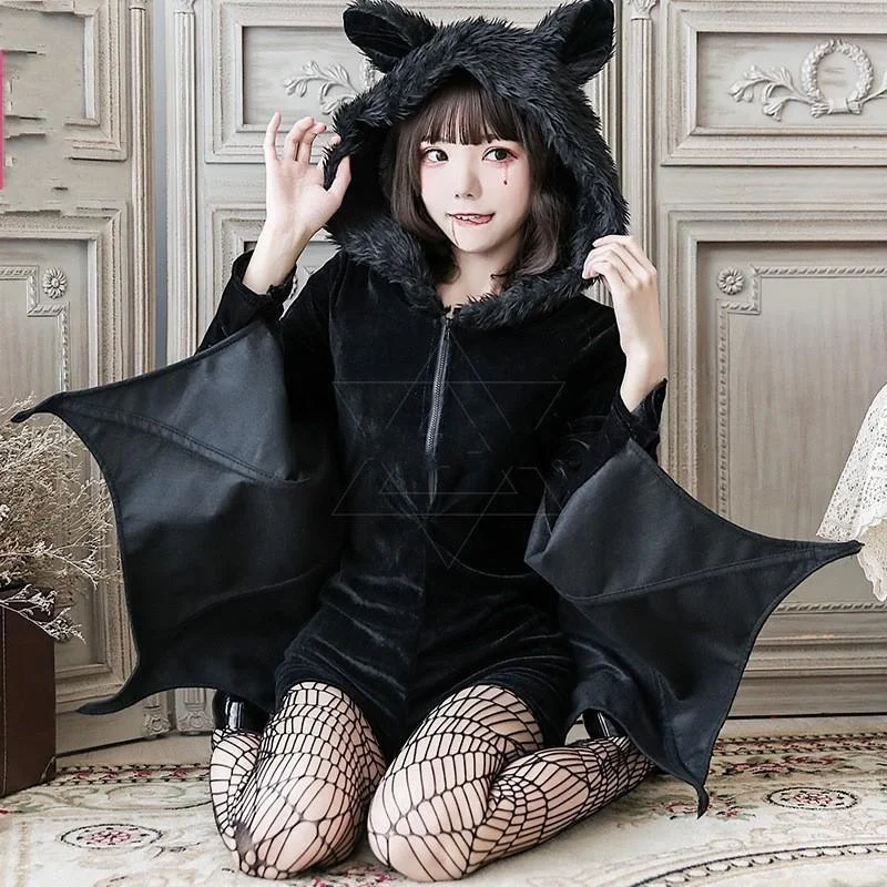 - Pet smart GPS locatorFuzzy Black Bat Costume Set